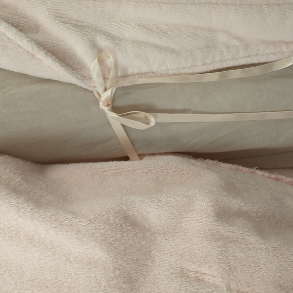 Blush Pink 100% Turkish Cotton Terry Robe Soft & Feminine Quality by Cypress 48" - Picture 6 of 12
